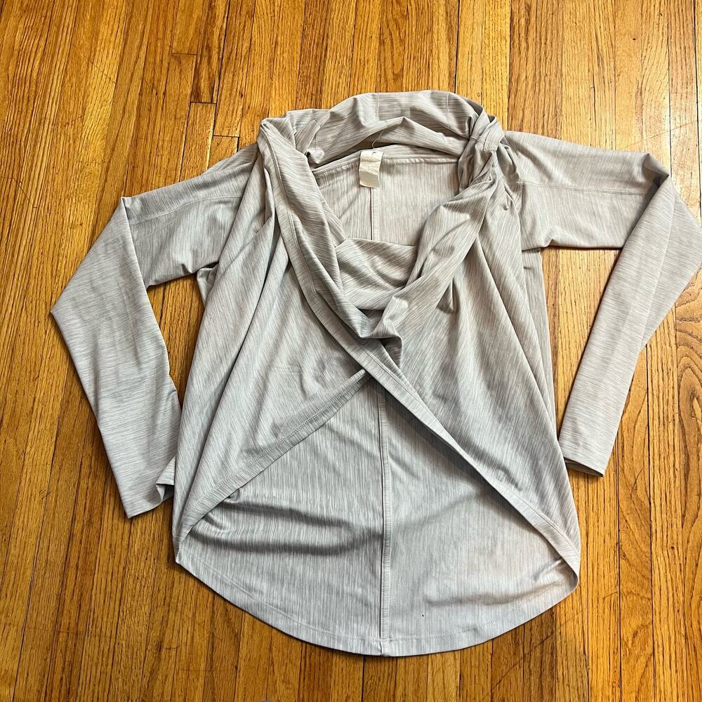 ZYIA Active Shirt Womens XL Haze Yoga Shawl Pullover Wrap Hooded Shirt Twist Top